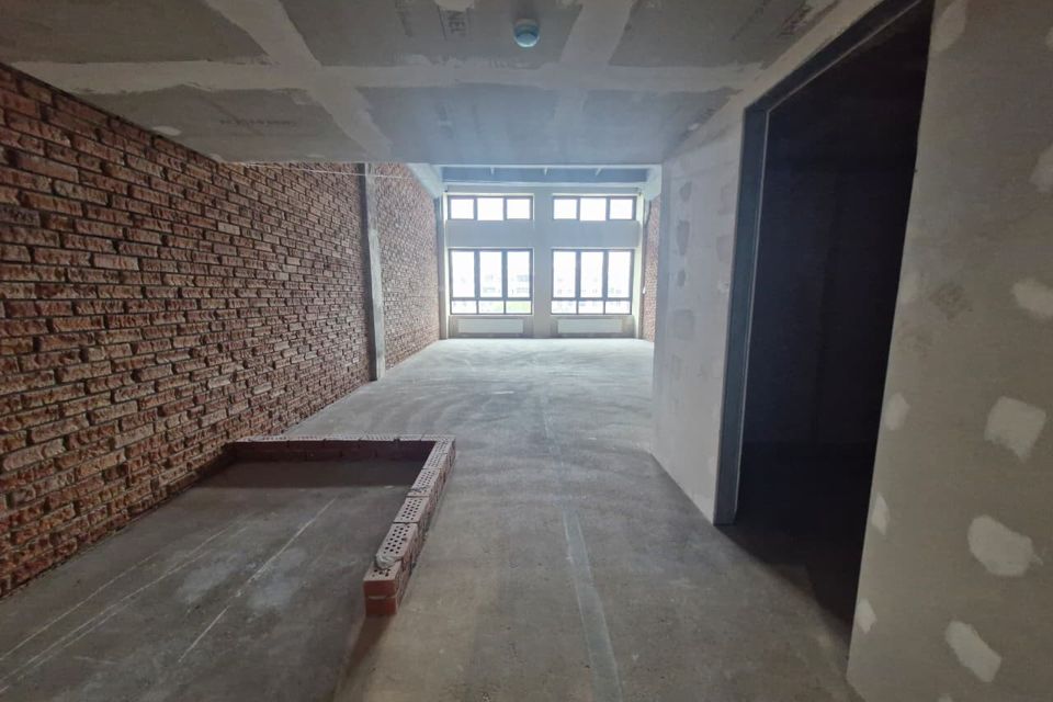 Продаётся 2-комнатная квартира, 66.2 м²