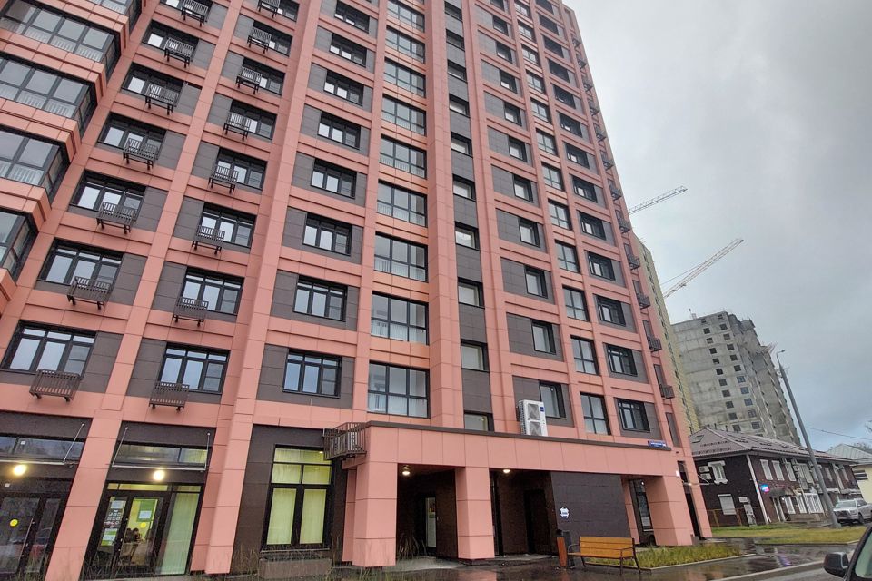 Продаётся 3-комнатная квартира, 82.2 м²