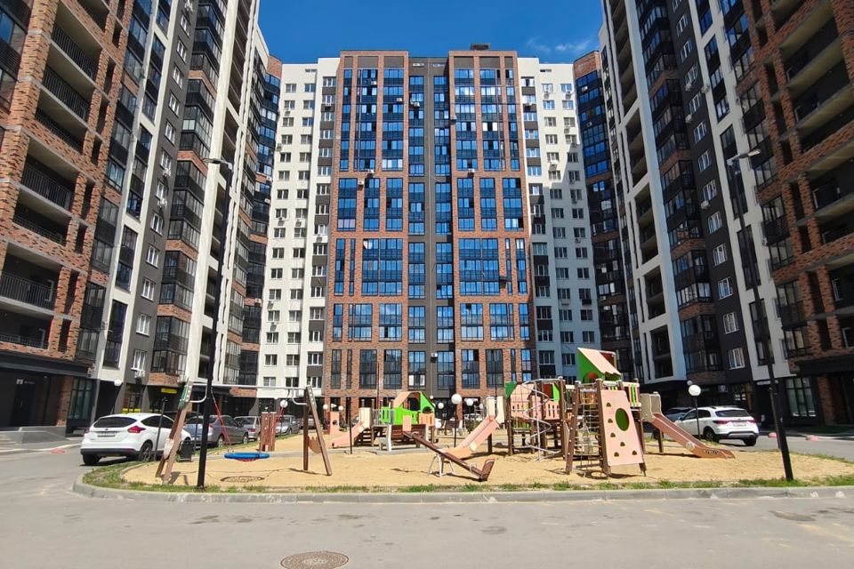 Продаётся 1-комнатная квартира, 37.3 м²