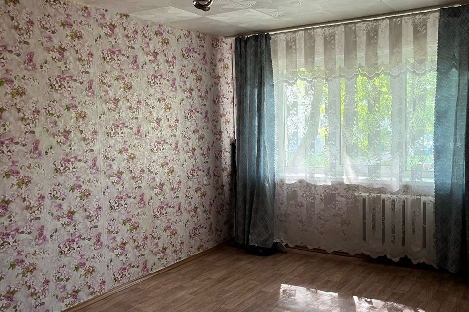 Продаётся 3-комнатная квартира, 60.5 м²