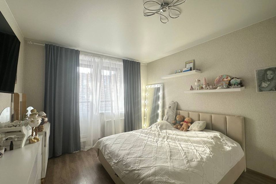 Продаётся 2-комнатная квартира, 56.7 м²