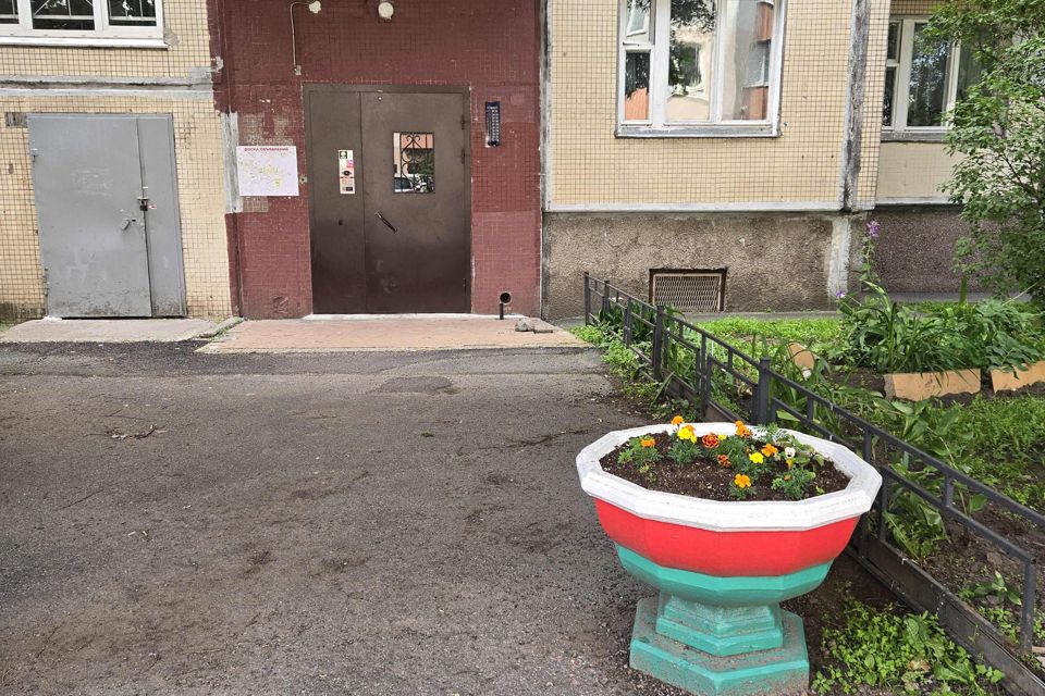 Продаётся 2-комнатная квартира, 50.6 м²