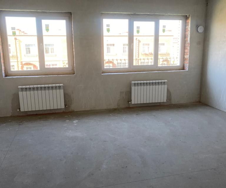 Продаётся 3-комнатная квартира, 56.5 м²