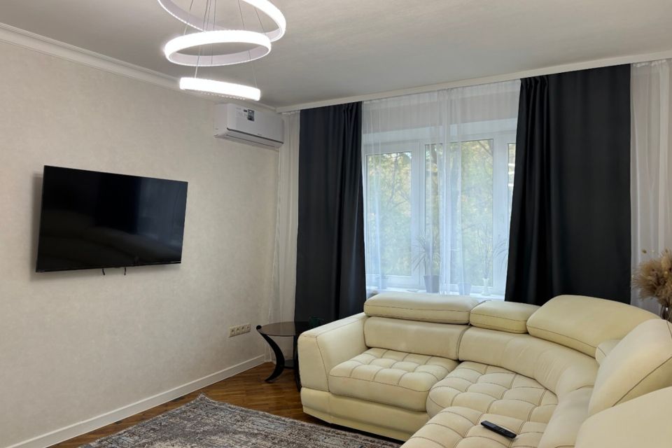 Продаётся 4-комнатная квартира, 79 м²