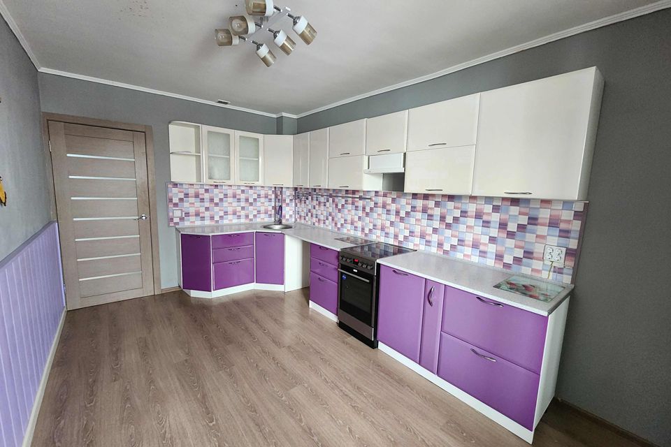 Продаётся 3-комнатная квартира, 64.4 м²