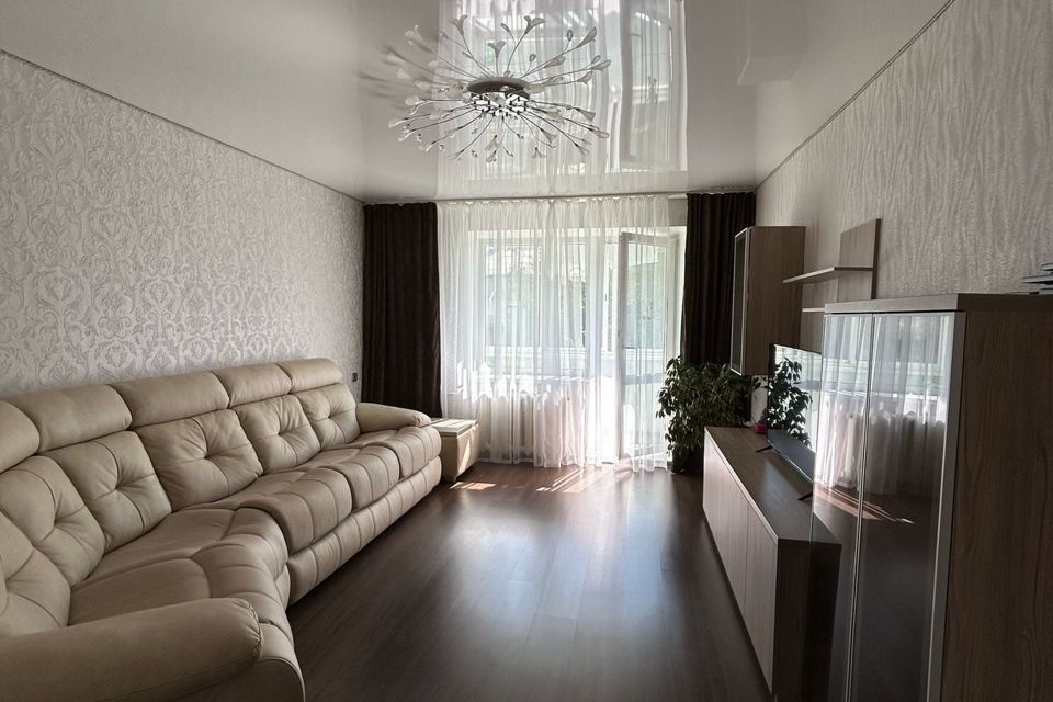 Продаётся 3-комнатная квартира, 60 м²