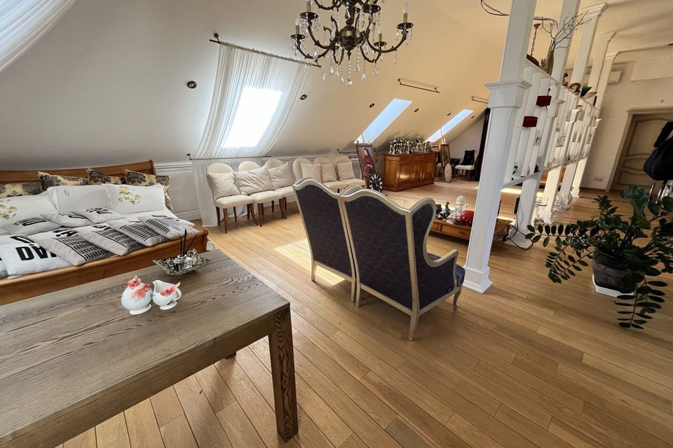 Продаётся 4-этажный дом, 537.9 м²