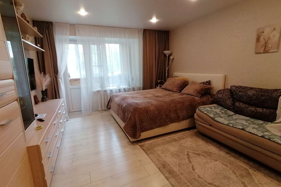 Продаётся 1-комнатная квартира, 37.1 м²