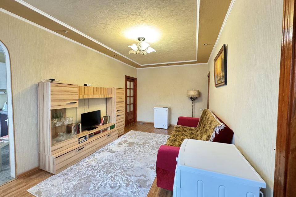 Продаётся 2-комнатная квартира, 42 м²