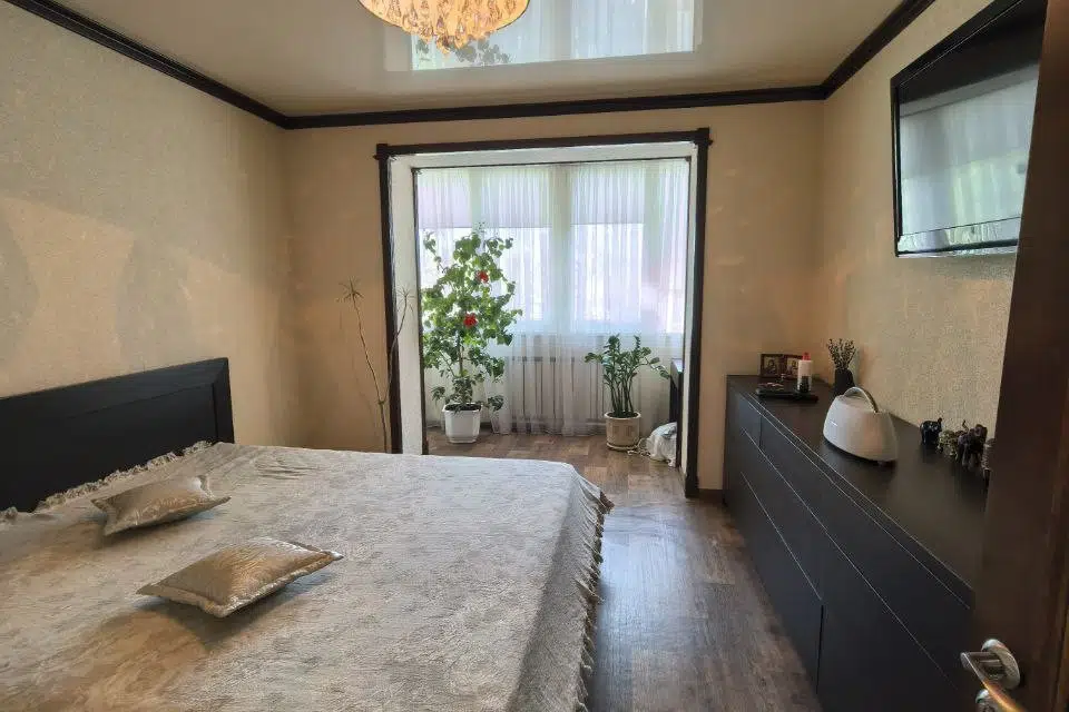 Продаётся 3-комнатная квартира, 63 м²