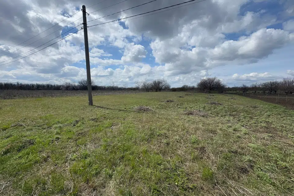 Продаётся участок, 12 сот.