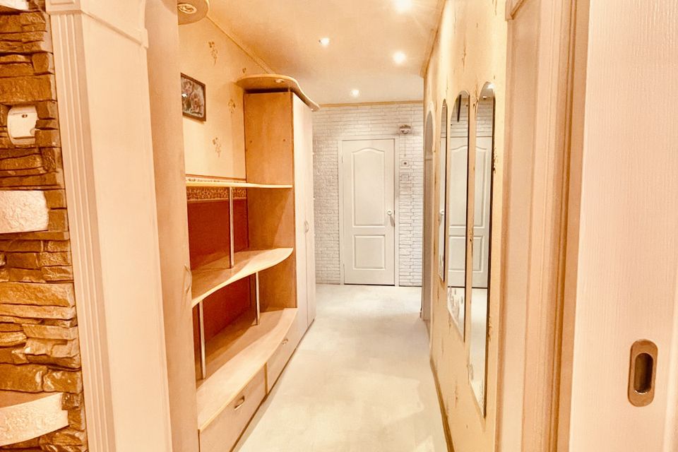 Продаётся 2-комнатная квартира, 49.6 м²