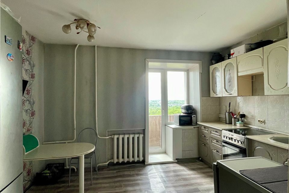 Продаётся 4-комнатная квартира, 84 м²