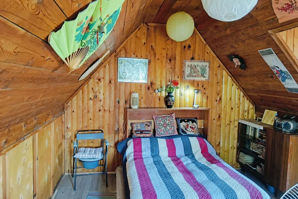 Продаётся 3-этажный дом, 75 м²