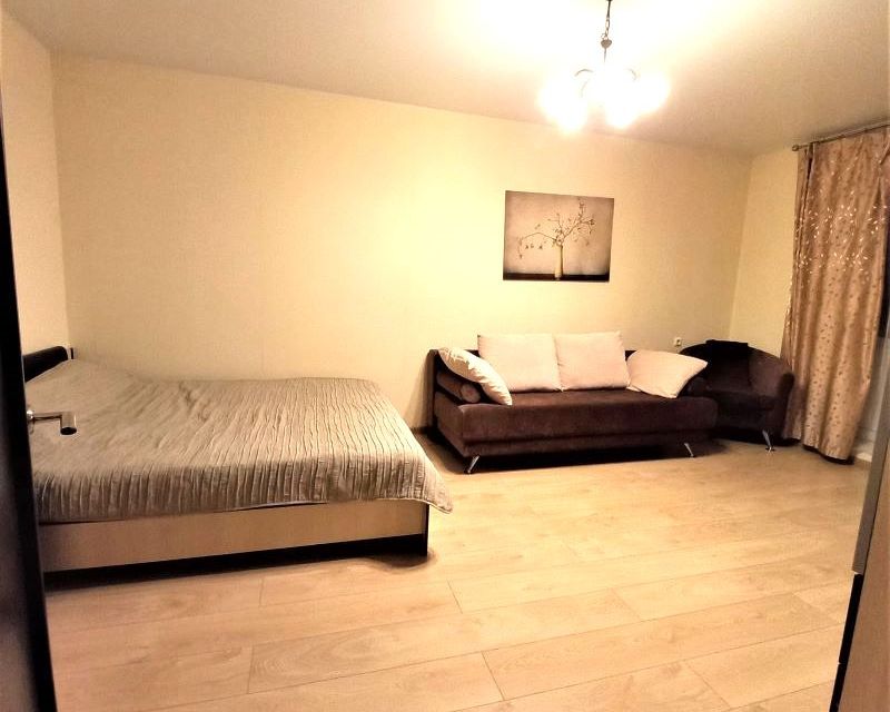 Продаётся 1-комнатная квартира, 37.7 м²