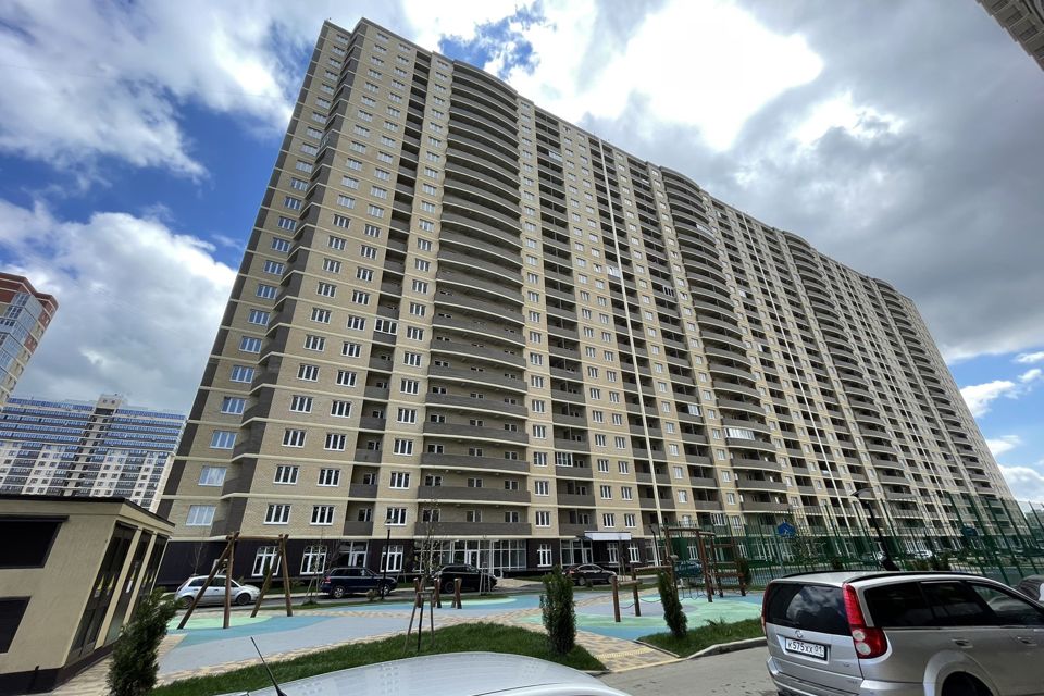 Продаётся 3-комнатная квартира, 74.14 м²