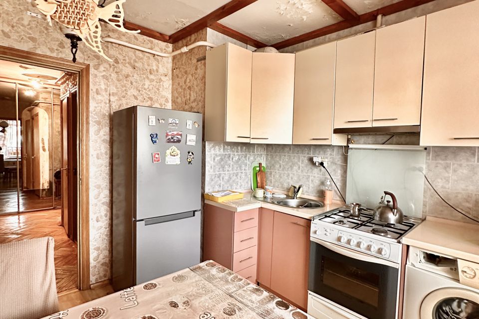Продаётся 3-комнатная квартира, 59 м²