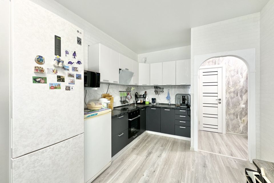 Продаётся 1-комнатная квартира, 41 м²
