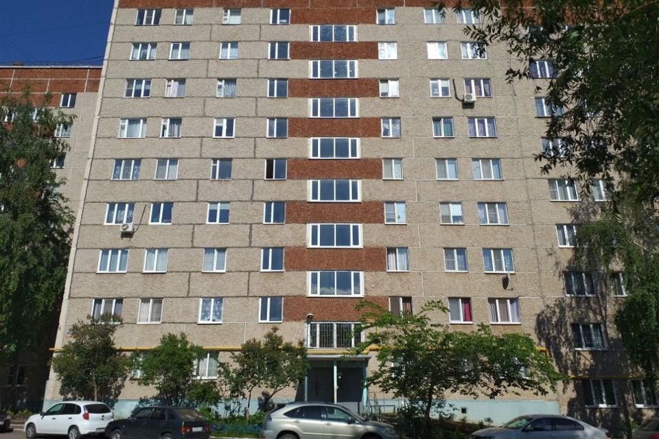Продаётся 4-комнатная квартира, 70 м²