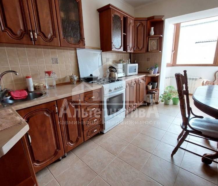 Продаётся 3-комнатная квартира, 92.4 м²