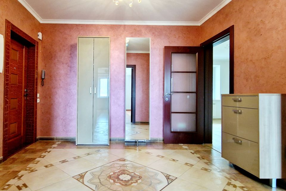 Продаётся 3-комнатная квартира, 100.1 м²