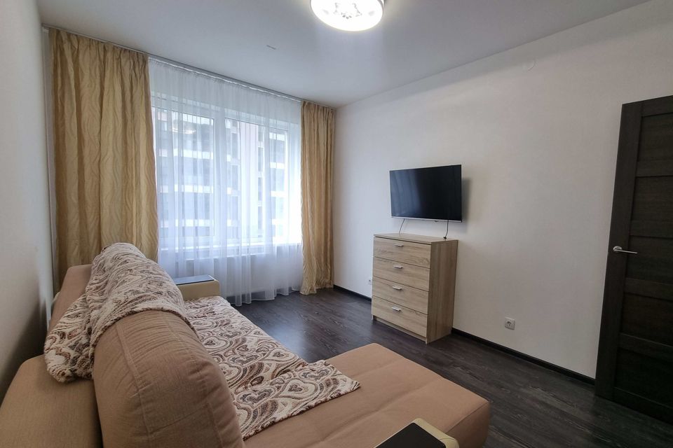 Сдаётся 1-комнатная квартира, 35 м²