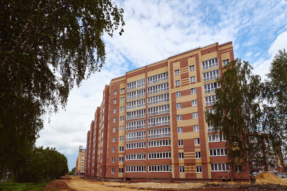 Продаётся 3-комнатная квартира, 101 м²