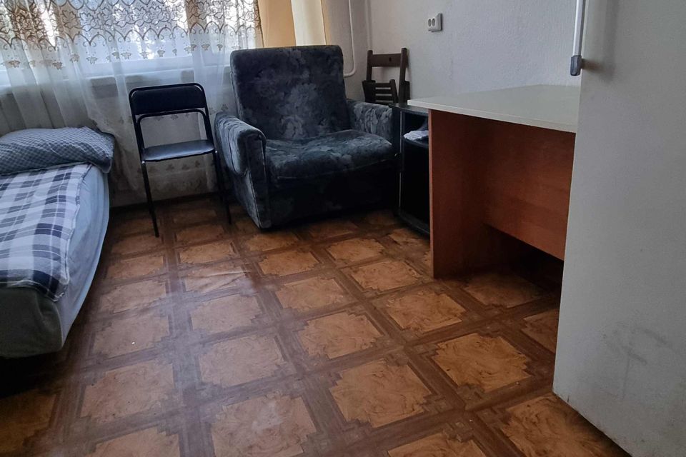 Продаётся комната в 4-комн. квартире, 10 м²