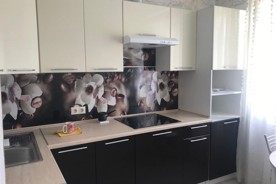 Продаётся 1-комнатная квартира, 38.2 м²