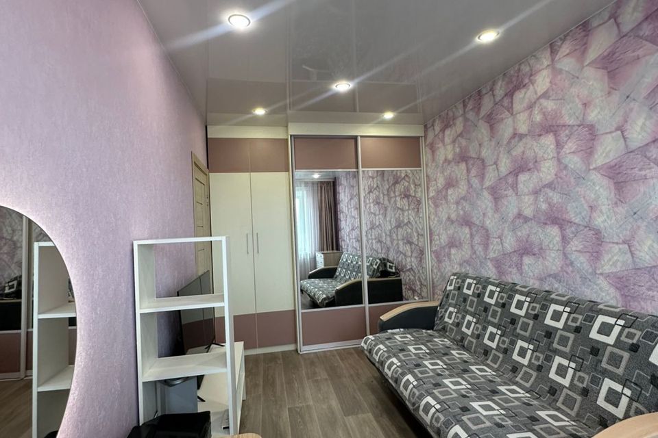 Продаётся 3-комнатная квартира, 70.8 м²