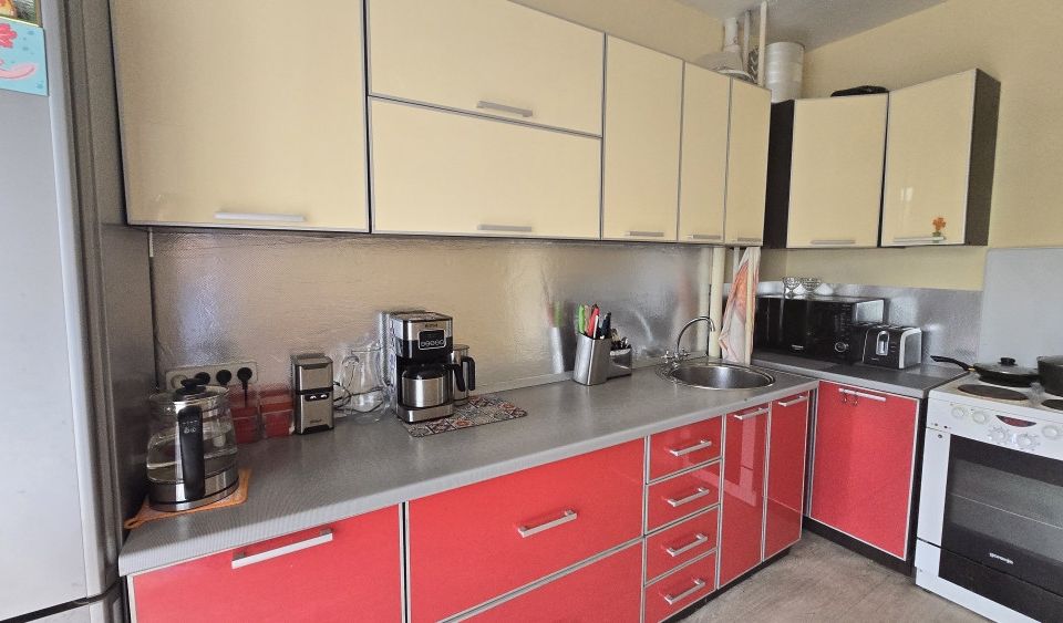 Продаётся 4-комнатная квартира, 86.8 м²