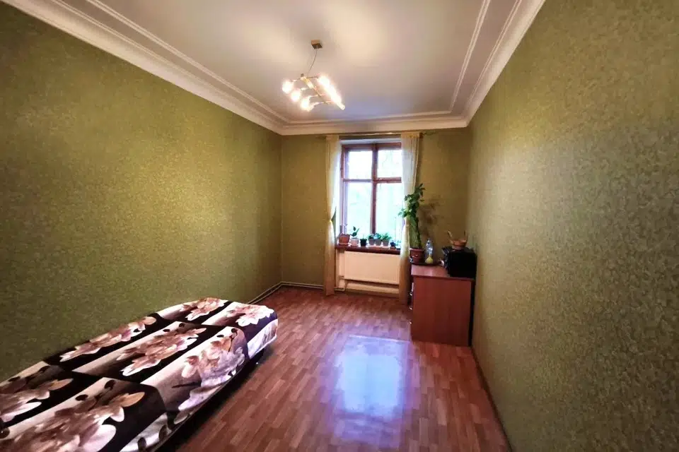 Продаётся 2-комнатная квартира, 56 м²