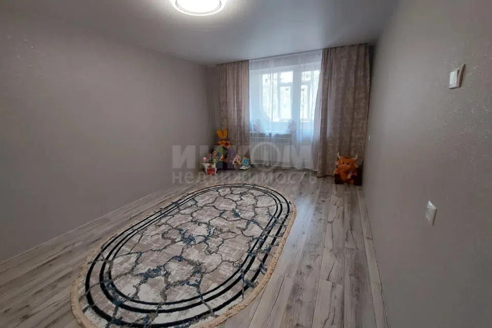 Продаётся 2-комнатная квартира, 56 м²