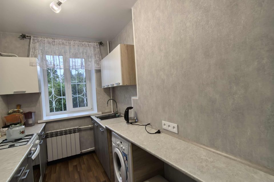 Продаётся 2-комнатная квартира, 41.6 м²