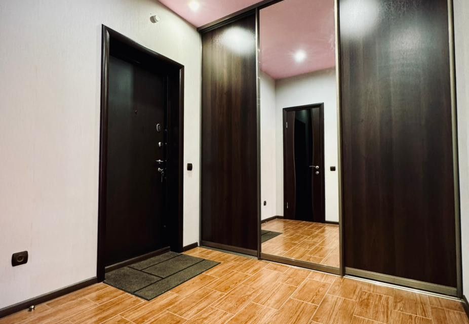 Продаётся 2-комнатная квартира, 83.4 м²