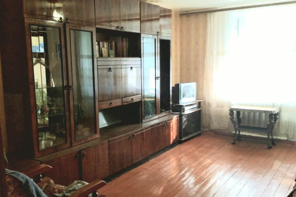 Продаётся 3-комнатная квартира, 60 м²