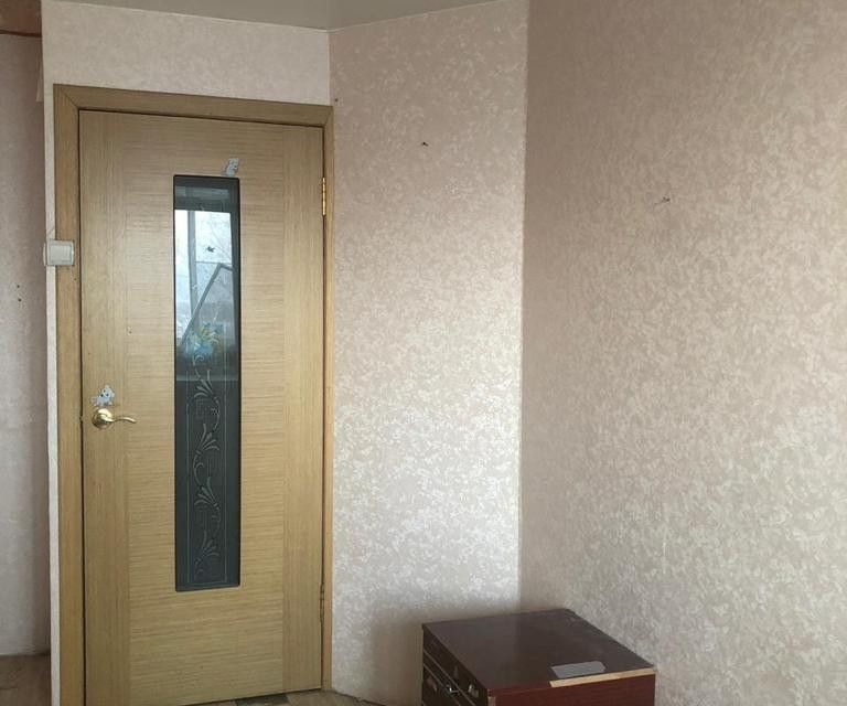Продаётся 4-комнатная квартира, 62 м²