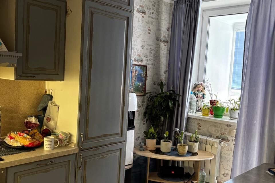 Продаётся 3-комнатная квартира, 81 м²