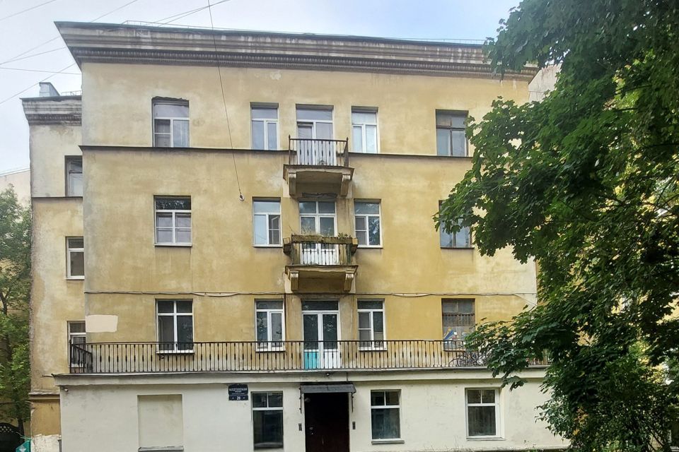Продаётся комната в 4-комн. квартире, 27.7 м²