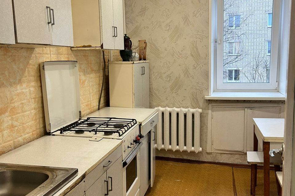 Продаётся 3-комнатная квартира, 60 м²