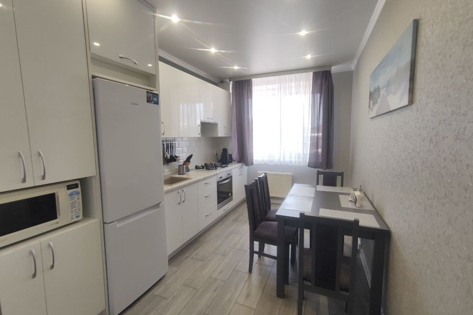 Сдаётся 1-комнатная квартира, 37 м²