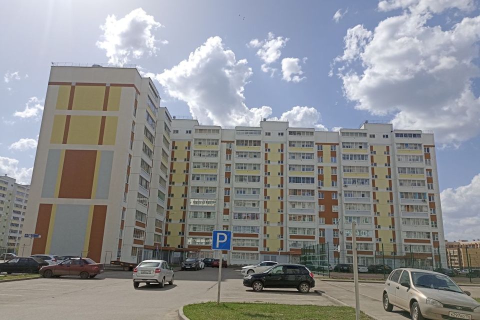 Продаётся 1-комнатная квартира, 38 м²