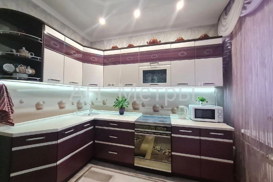Продаётся 2-комнатная квартира, 56 м²