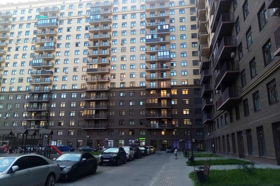 Продаётся 3-комнатная квартира, 92.4 м²