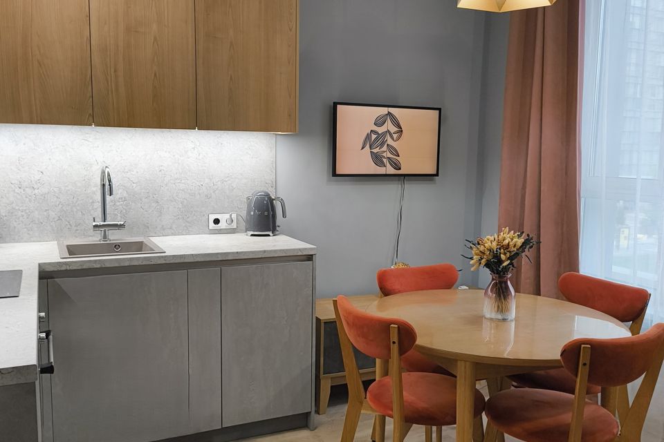 Продаётся 2-комнатная квартира, 58 м²