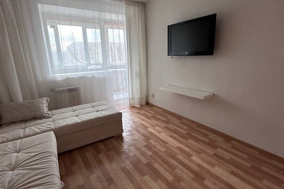 Продаётся 1-комнатная квартира, 35.3 м²
