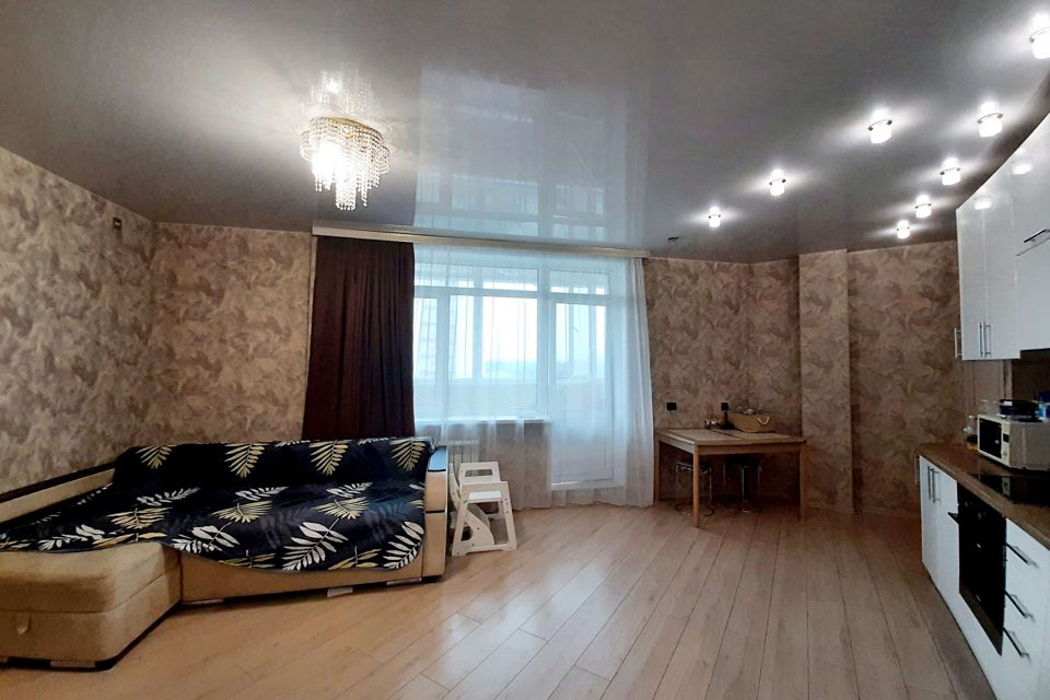 Продаётся 2-комнатная квартира, 55.4 м²