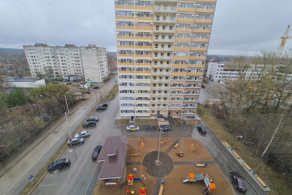 Продаётся 2-комнатная квартира, 56.2 м²