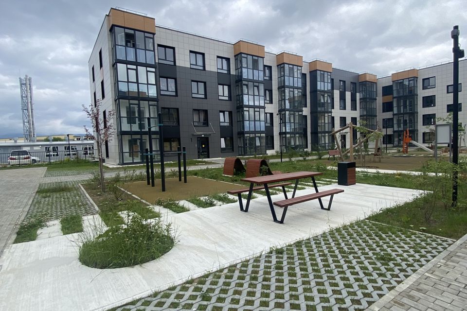 Продаётся 2-комнатная квартира, 62.4 м²