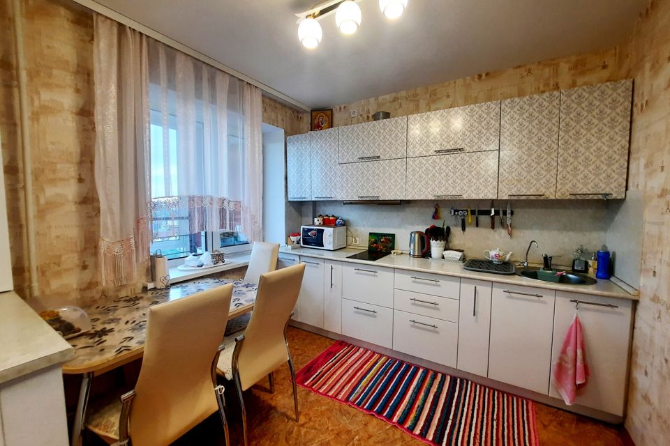 Продаётся 1-комнатная квартира, 47 м²